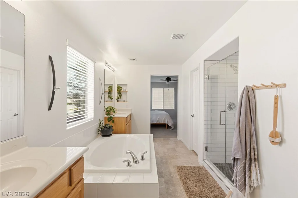 5016 Stone Bay, Las Vegas, NV 89131