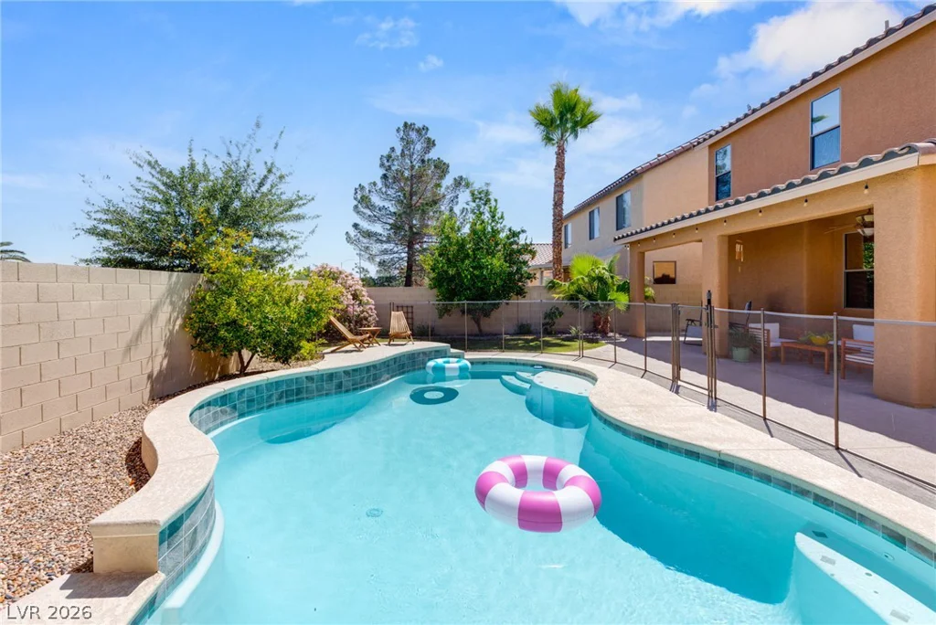 5016 Stone Bay, Las Vegas, NV 89131