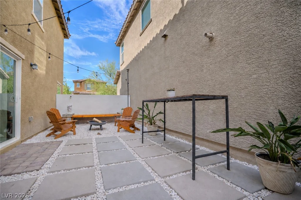 1126 Glistening Acres Ave, North Las Vegas, NV 89086