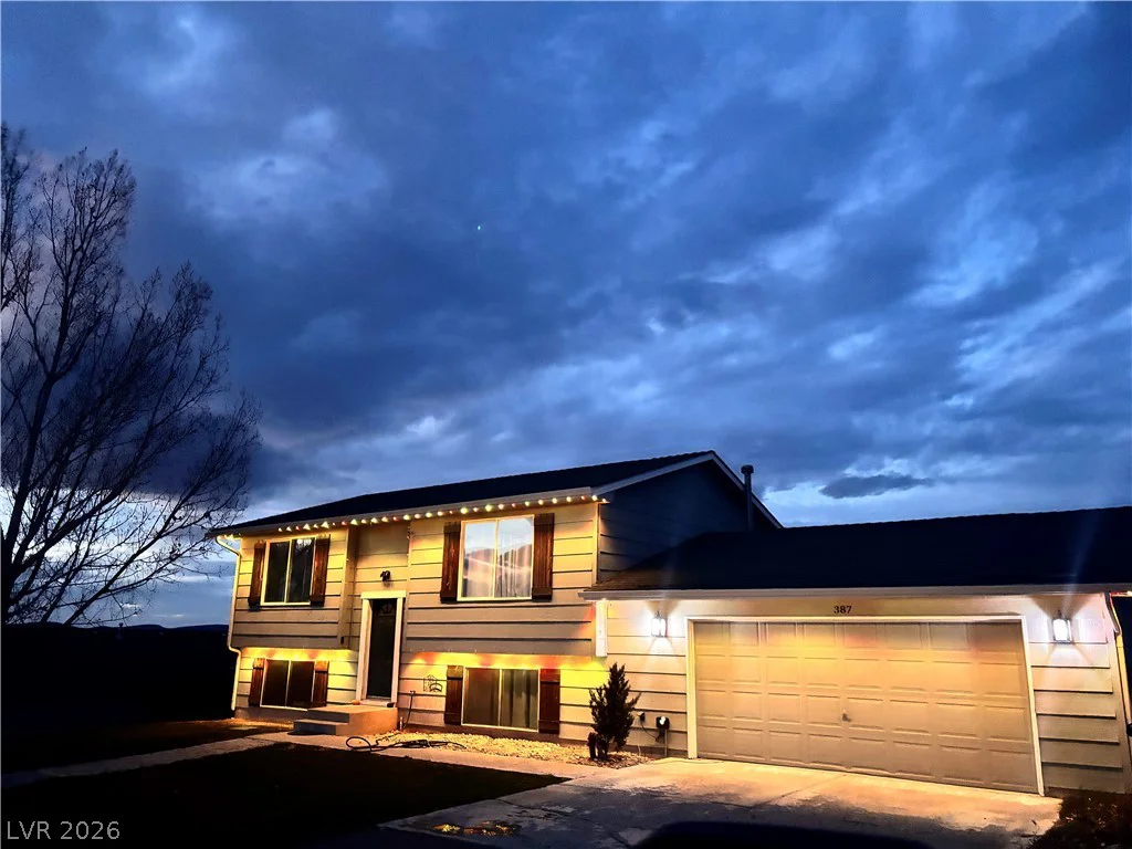 387 Oakmont, Elko, NV 89815