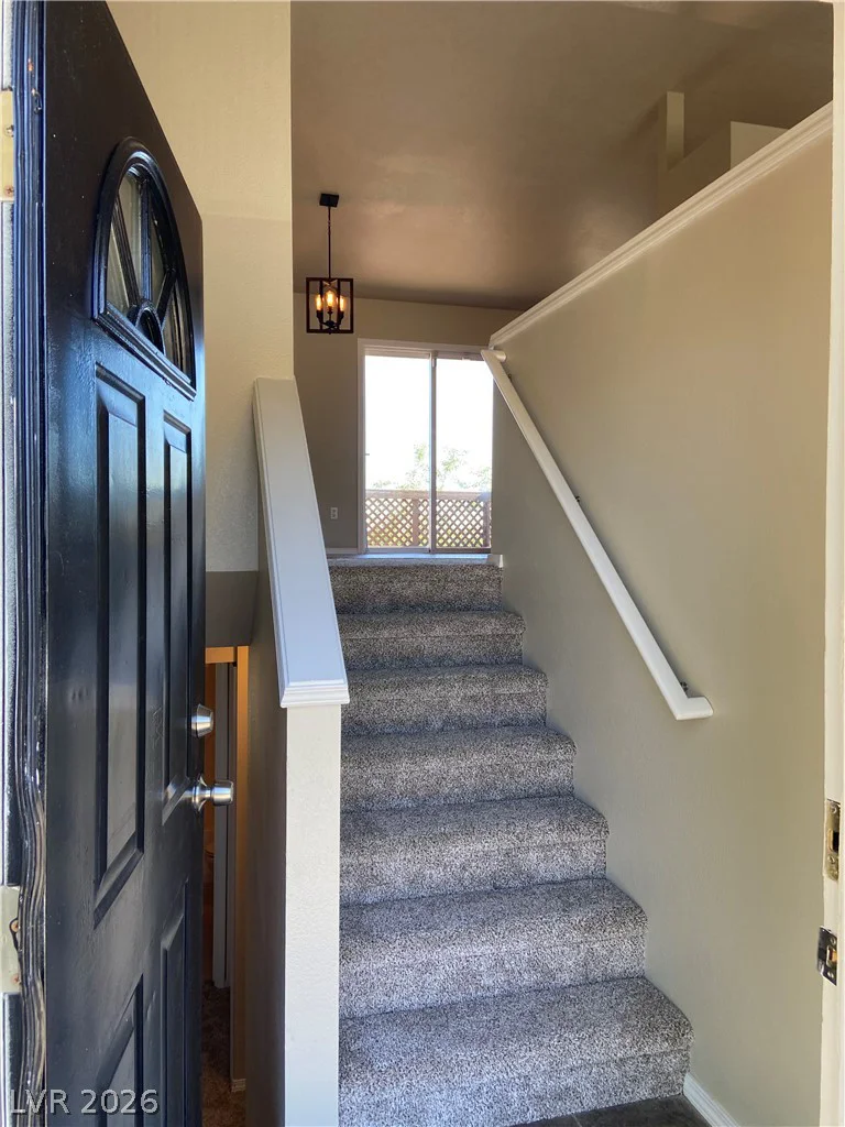 387 Oakmont, Elko, NV 89815