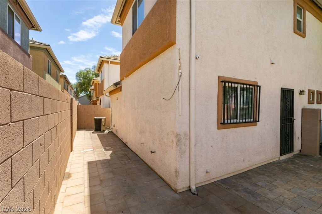 5218 Shreve, Las Vegas, NV 89156