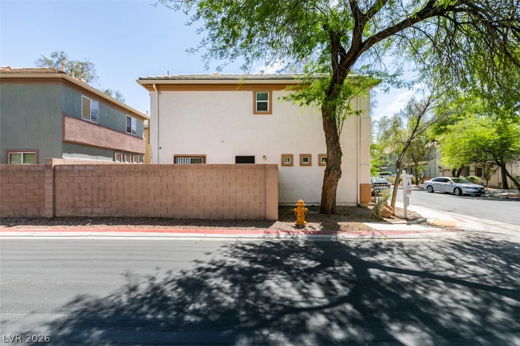 5218 Shreve, Las Vegas, NV 89156