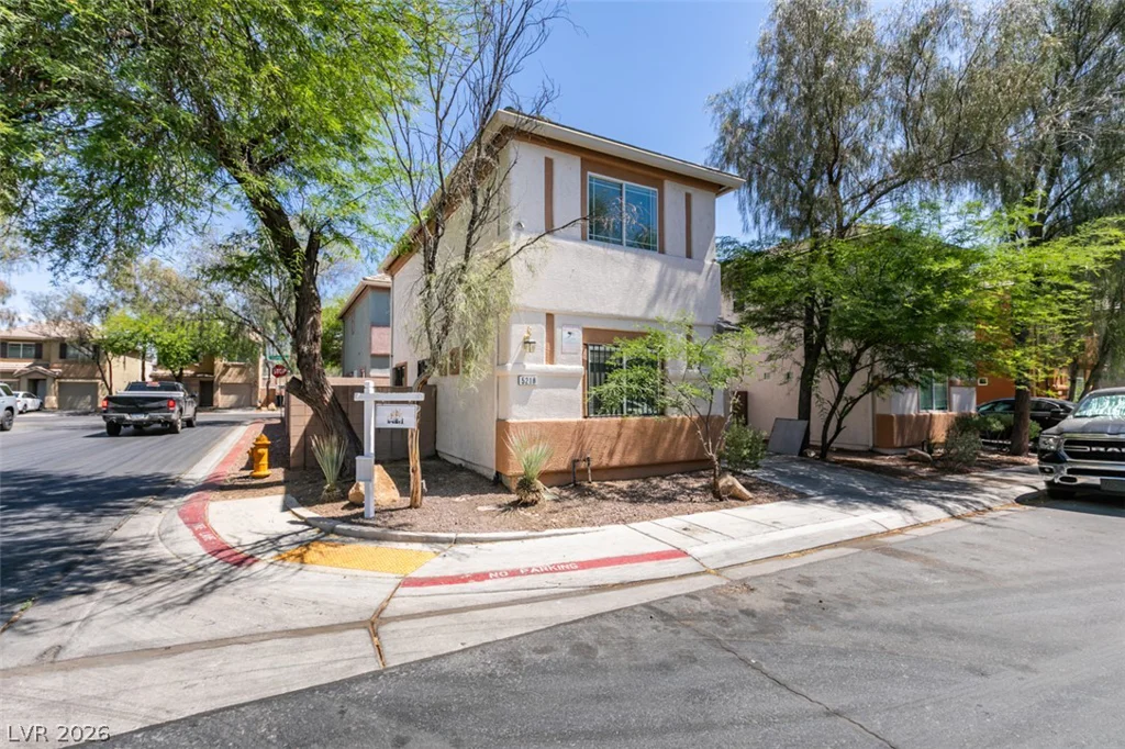5218 Shreve, Las Vegas, NV 89156