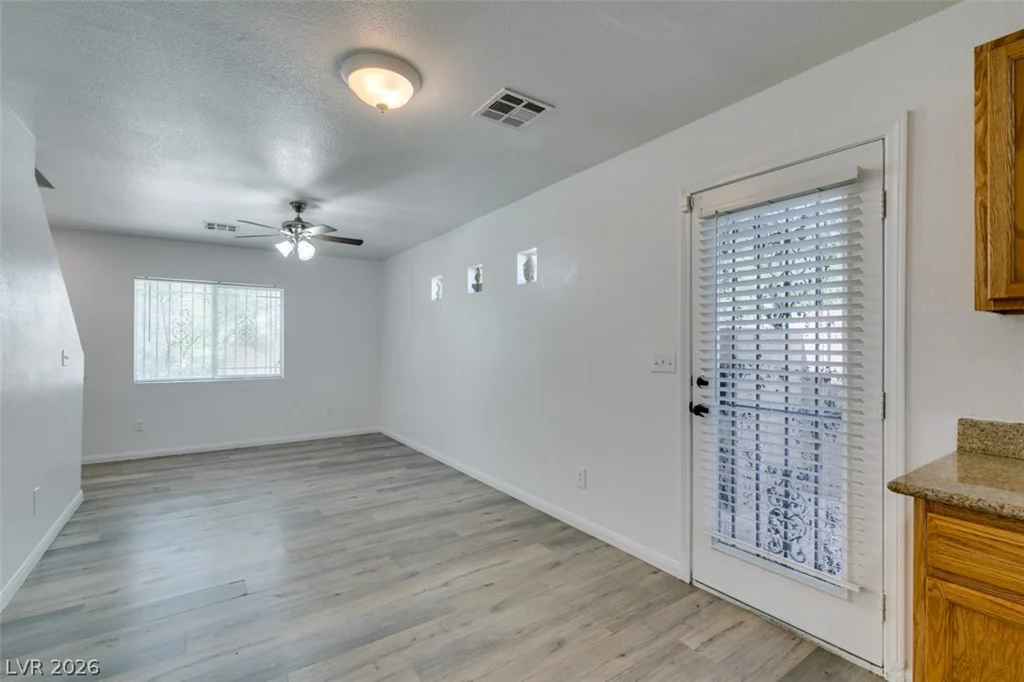 5218 Shreve, Las Vegas, NV 89156