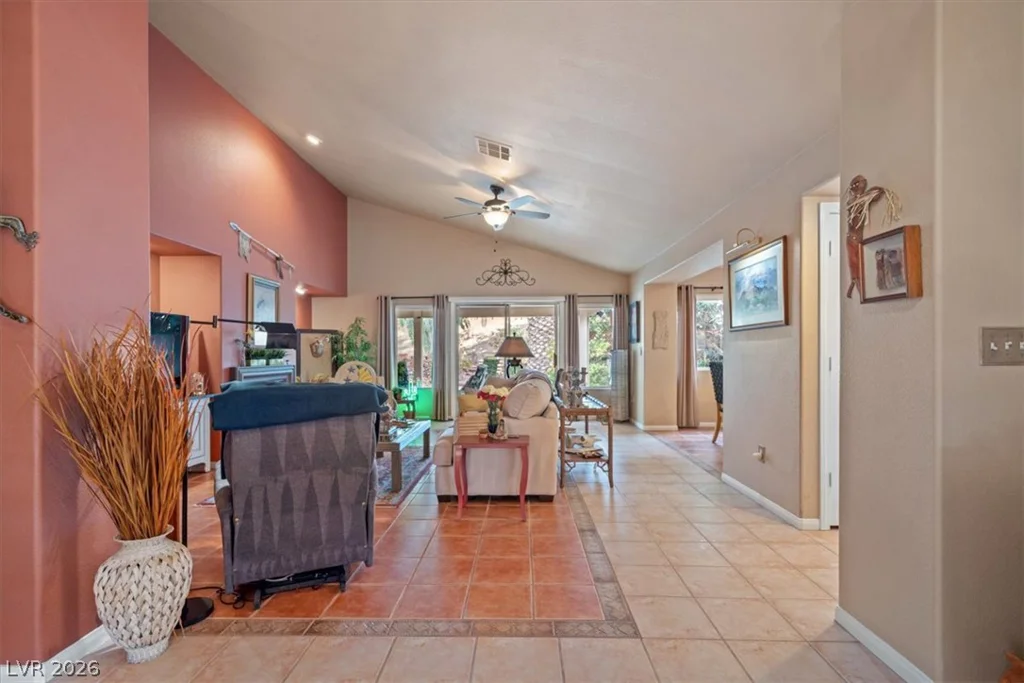2163 Vista Famosa, Las Vegas, NV 89123