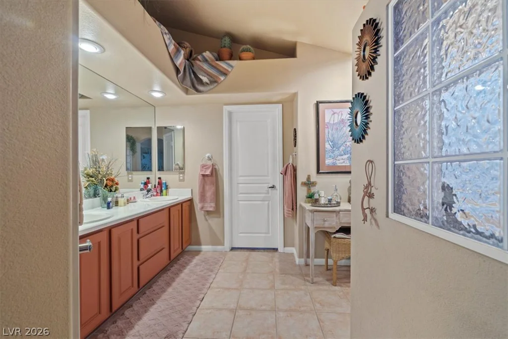 2163 Vista Famosa, Las Vegas, NV 89123
