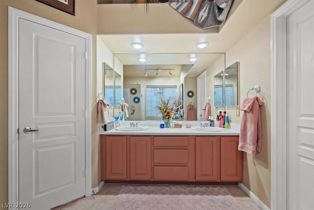 2163 Vista Famosa, Las Vegas, NV 89123