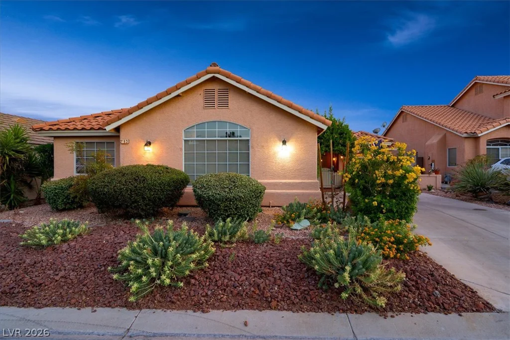 2163 Vista Famosa, Las Vegas, NV 89123