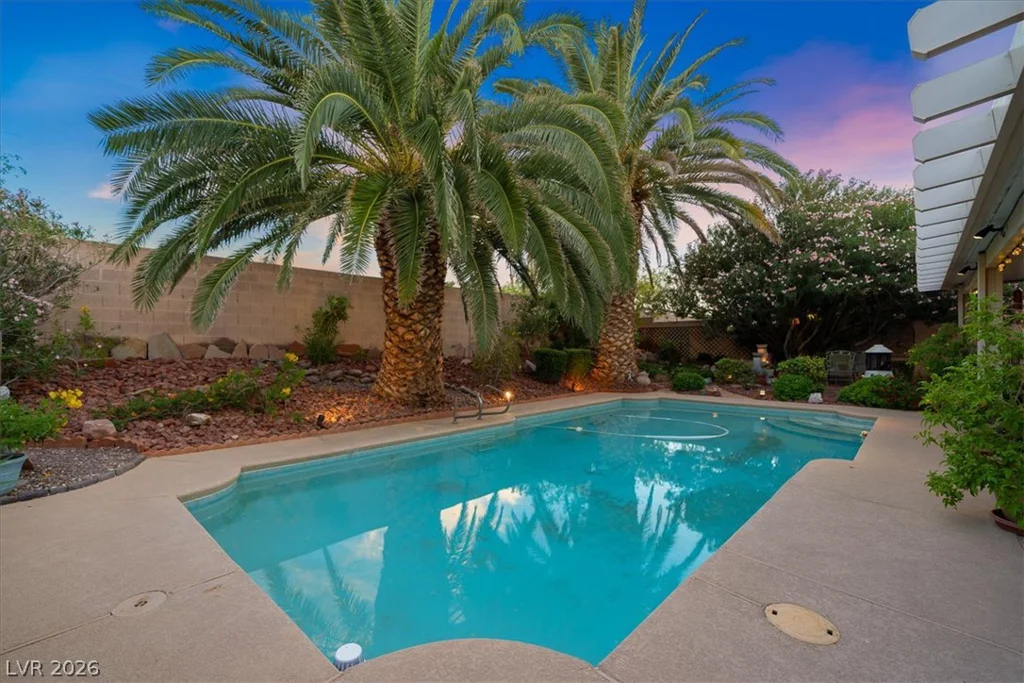 2163 Vista Famosa, Las Vegas, NV 89123