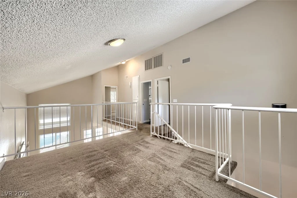 6709 Evanston, Las Vegas, NV 89108
