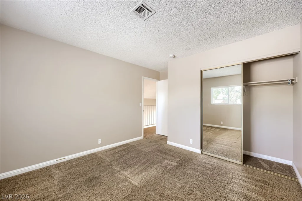 6709 Evanston, Las Vegas, NV 89108