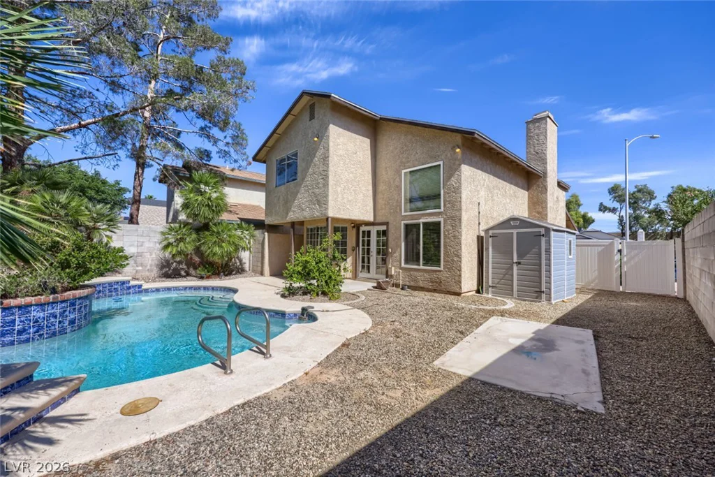 6709 Evanston, Las Vegas, NV 89108