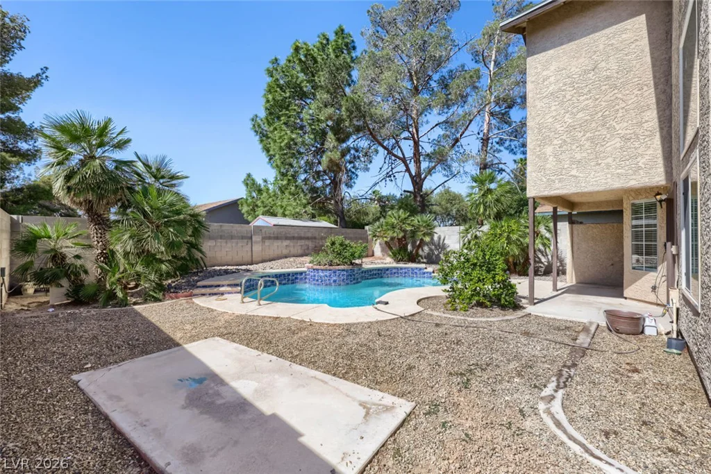6709 Evanston, Las Vegas, NV 89108