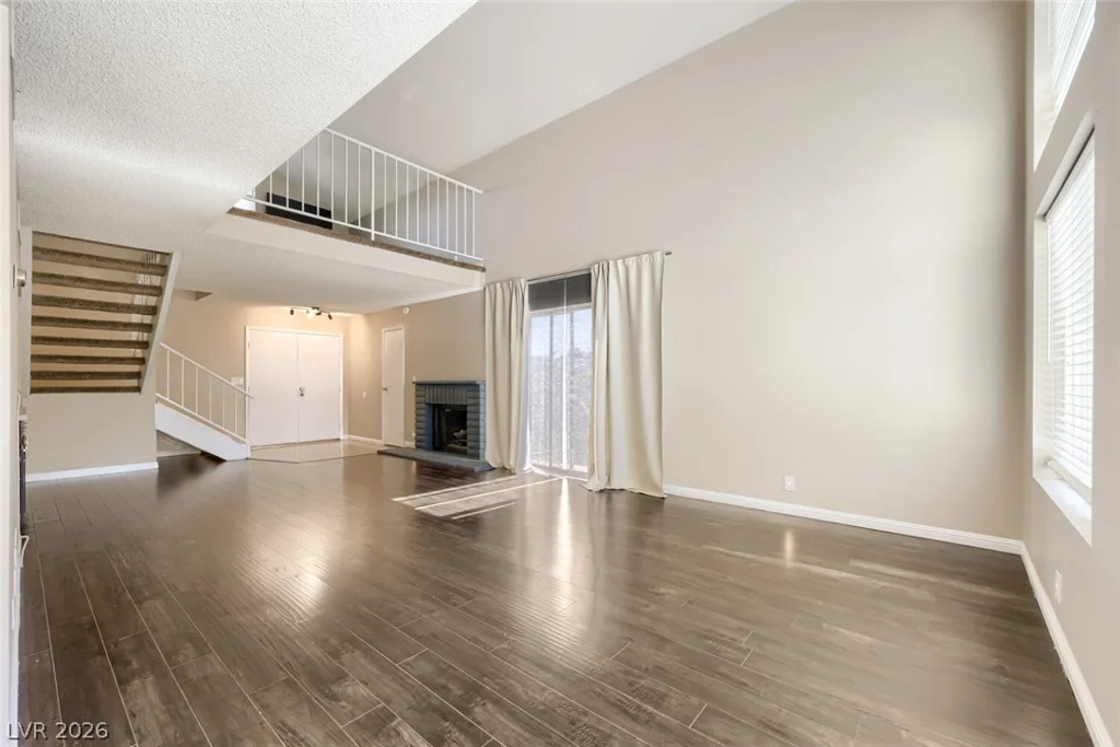 6709 Evanston, Las Vegas, NV 89108