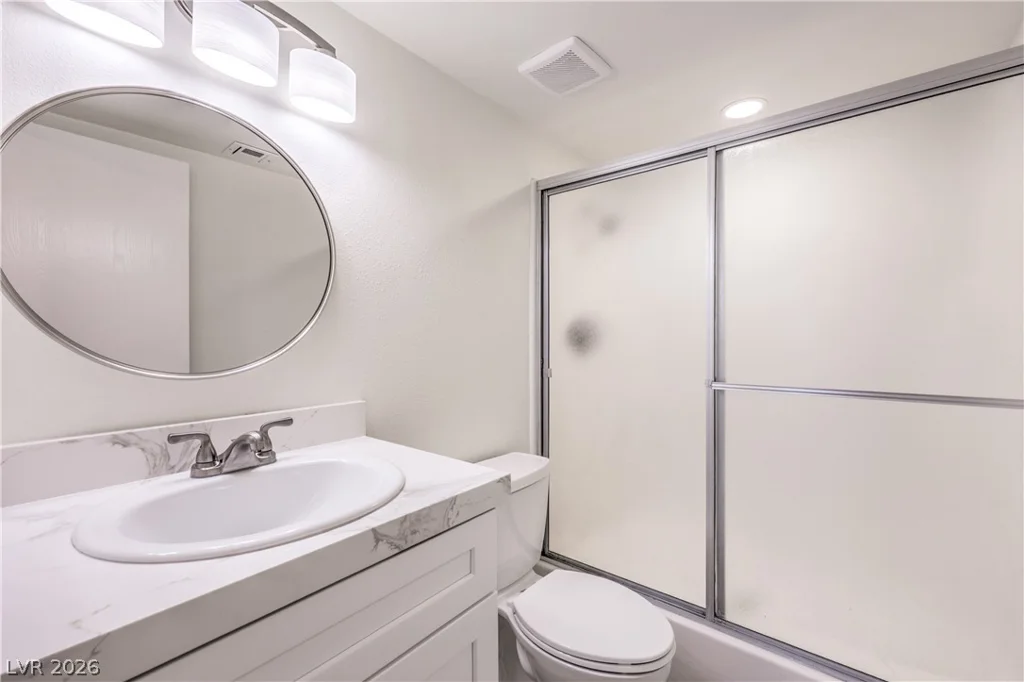 750 Royal Crest, Las Vegas, NV 89169