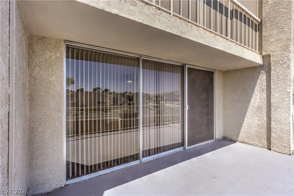 750 Royal Crest, Las Vegas, NV 89169