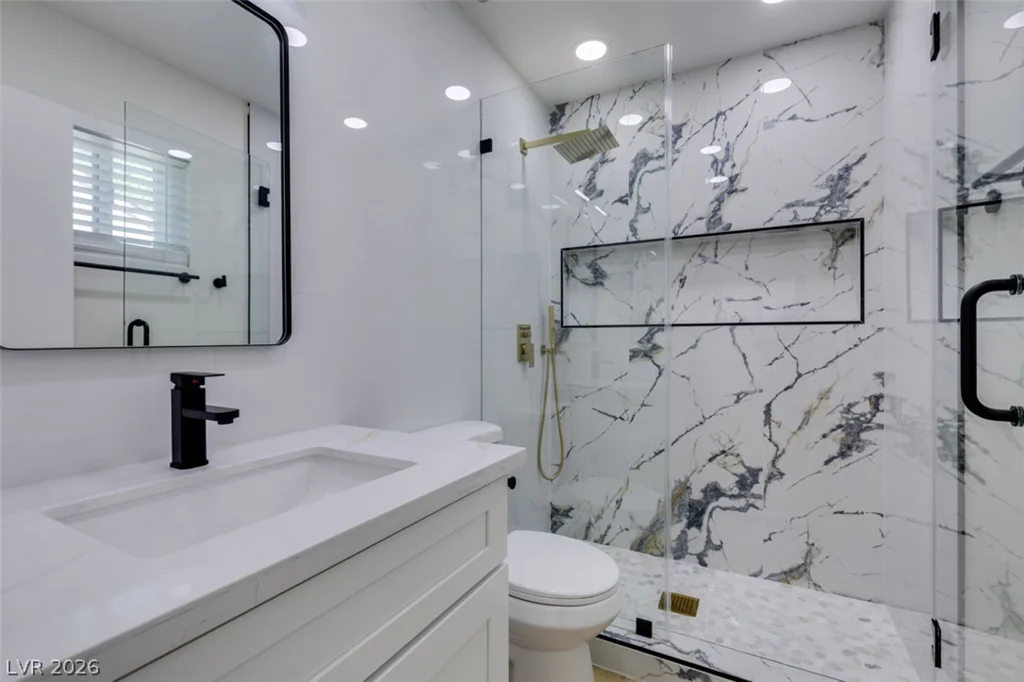 5574 Ballinger, Las Vegas, NV 89142