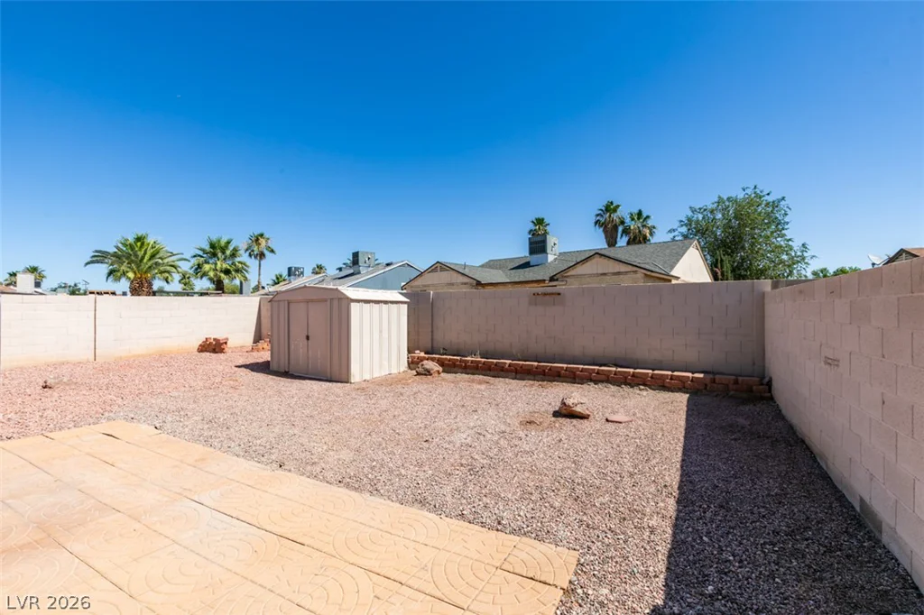 5574 Ballinger, Las Vegas, NV 89142