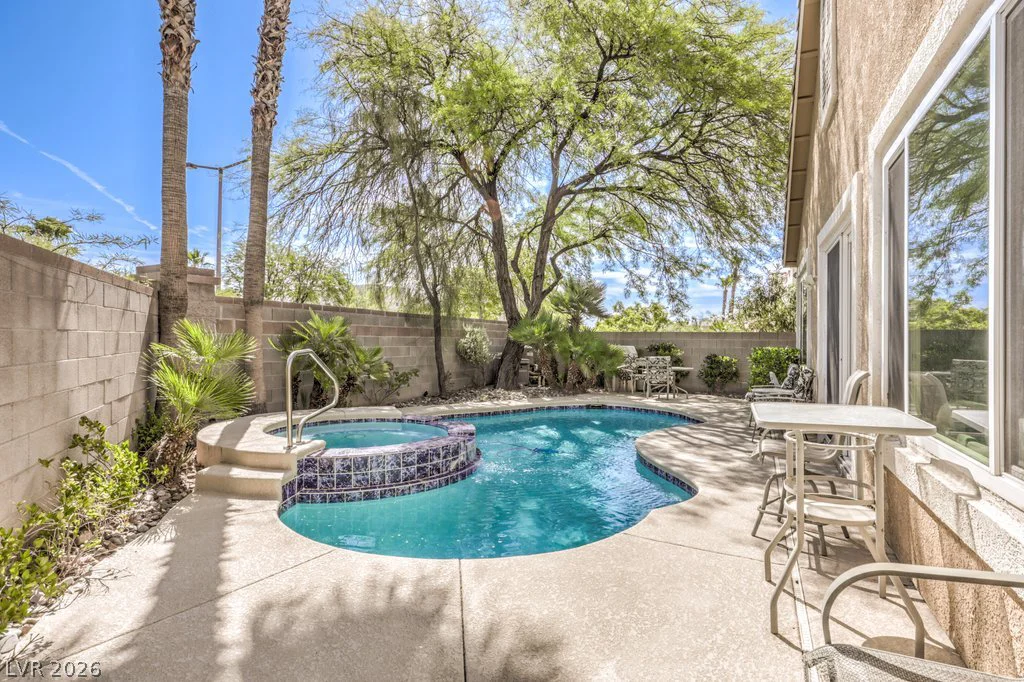 808 Cambridge Cross, Las Vegas, NV 89144