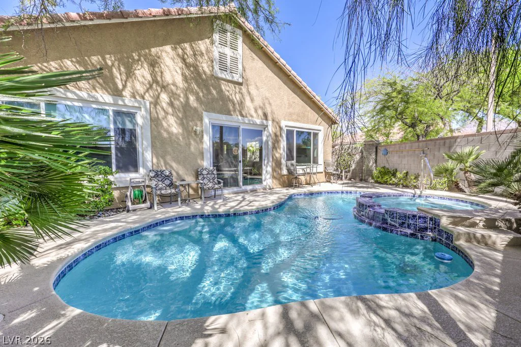 808 Cambridge Cross, Las Vegas, NV 89144