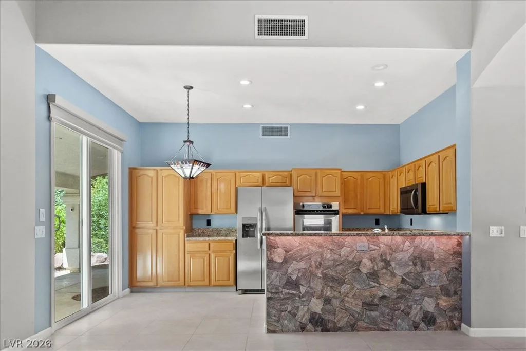 1898 Desert Forest, Henderson, NV 89012