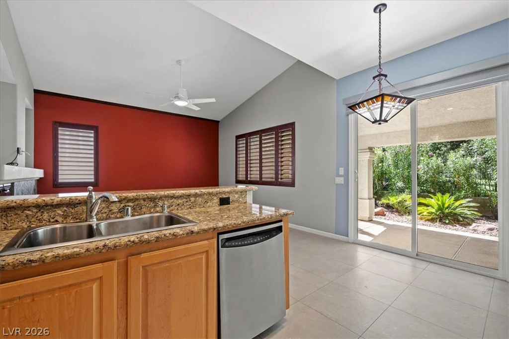 1898 Desert Forest, Henderson, NV 89012
