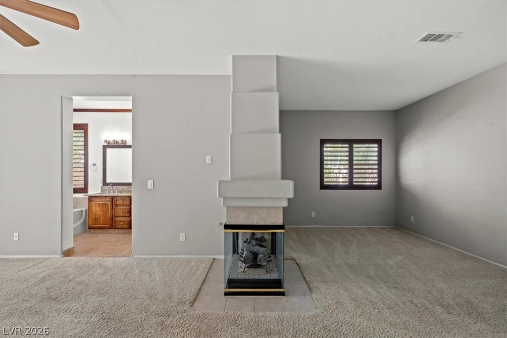 1898 Desert Forest, Henderson, NV 89012
