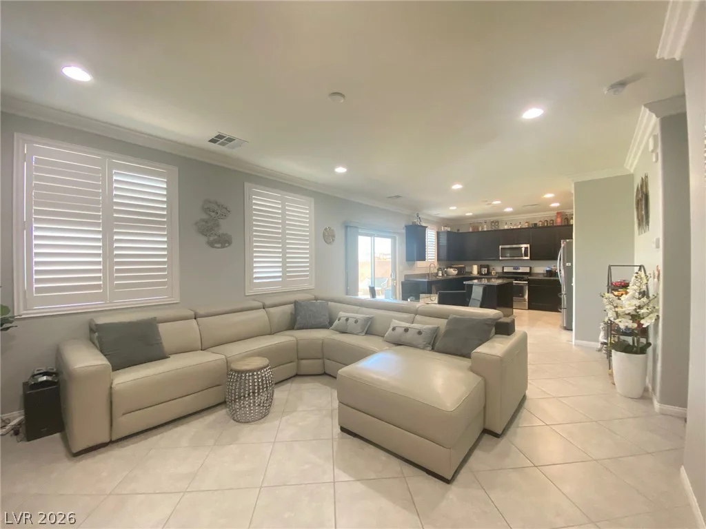 8994 Sky Lux, Las Vegas, NV 89148