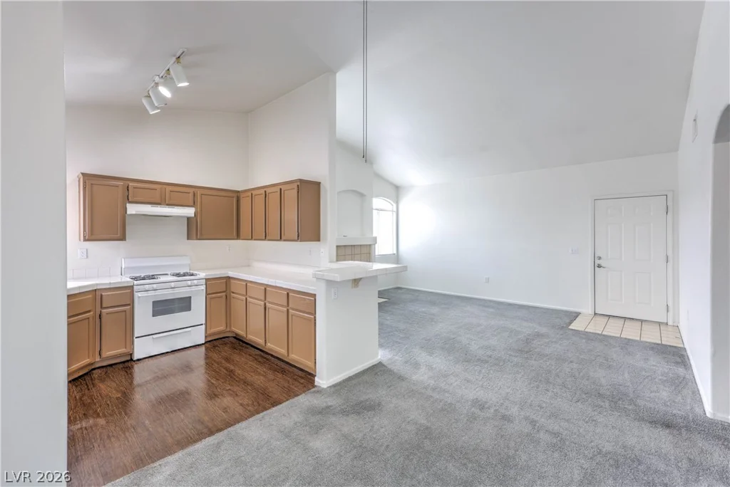 1405 Nellis, Las Vegas, NV 89104
