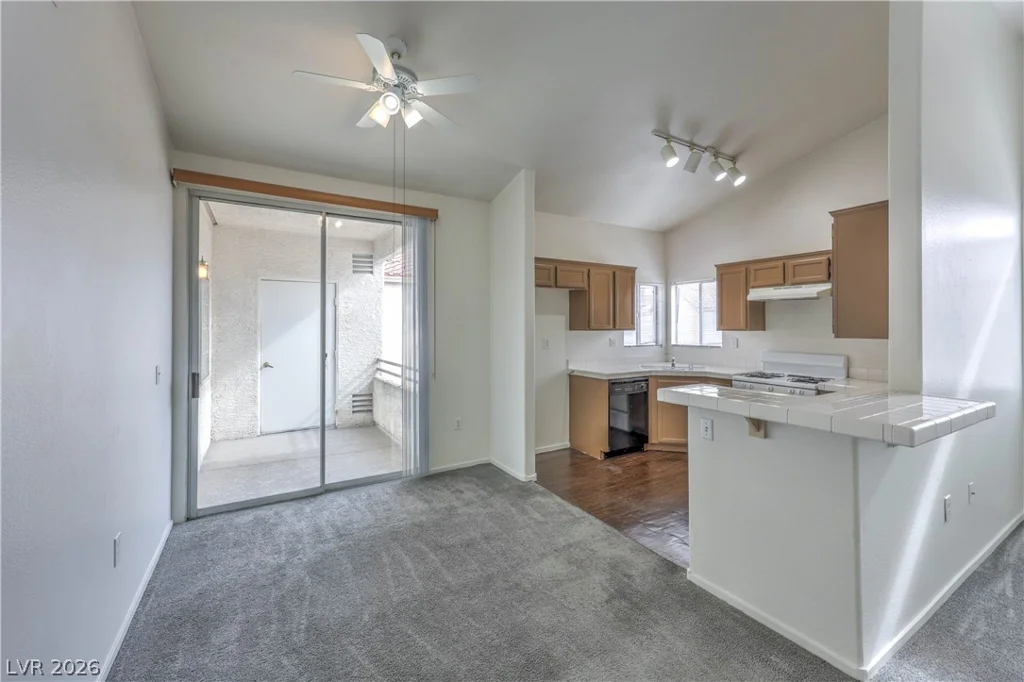 1405 Nellis, Las Vegas, NV 89104