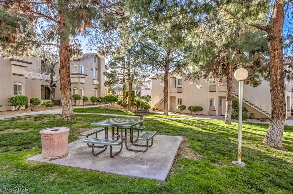 1405 Nellis, Las Vegas, NV 89104