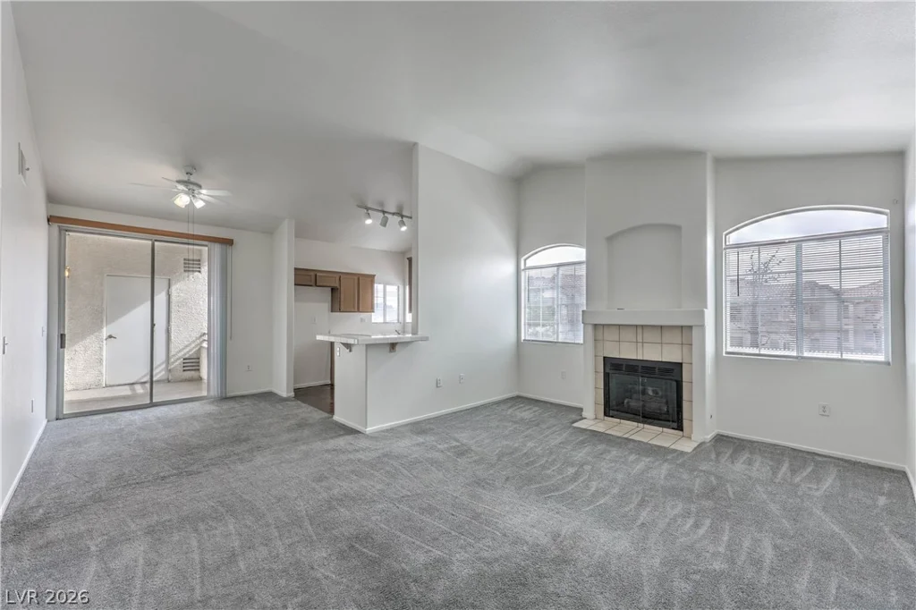 1405 Nellis, Las Vegas, NV 89104