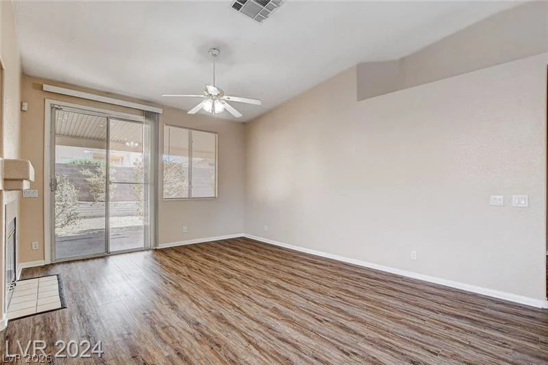 9625 Bending River, Las Vegas, NV 89129