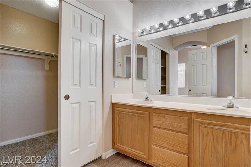 9625 Bending River, Las Vegas, NV 89129