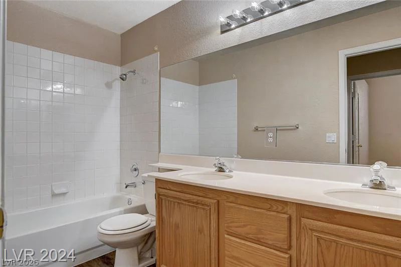 9625 Bending River, Las Vegas, NV 89129