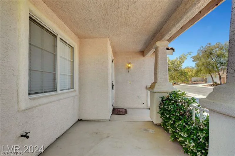 9625 Bending River, Las Vegas, NV 89129