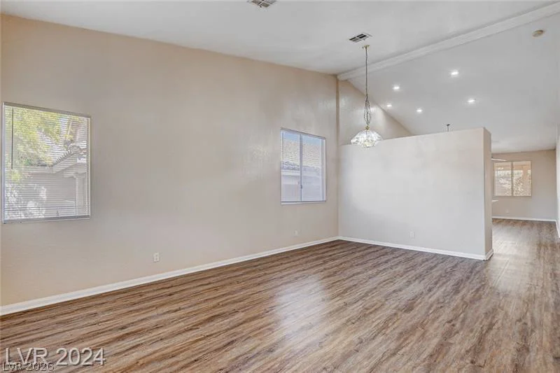 9625 Bending River, Las Vegas, NV 89129