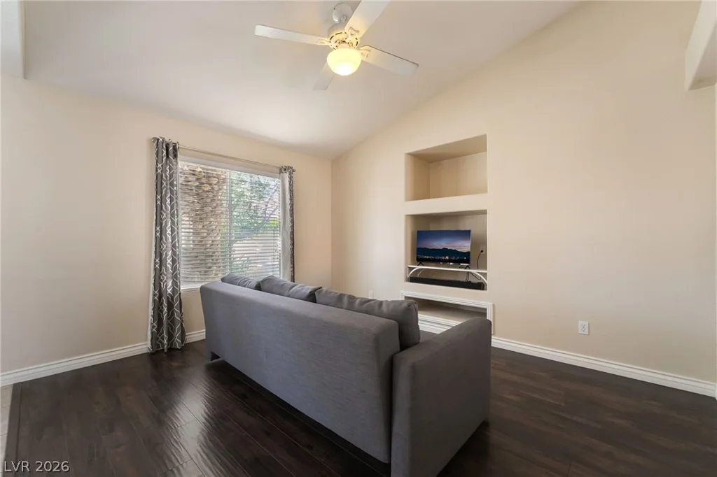 9594 Collinsleap, Las Vegas, NV 89123