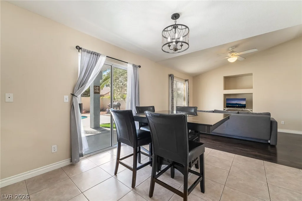 9594 Collinsleap, Las Vegas, NV 89123