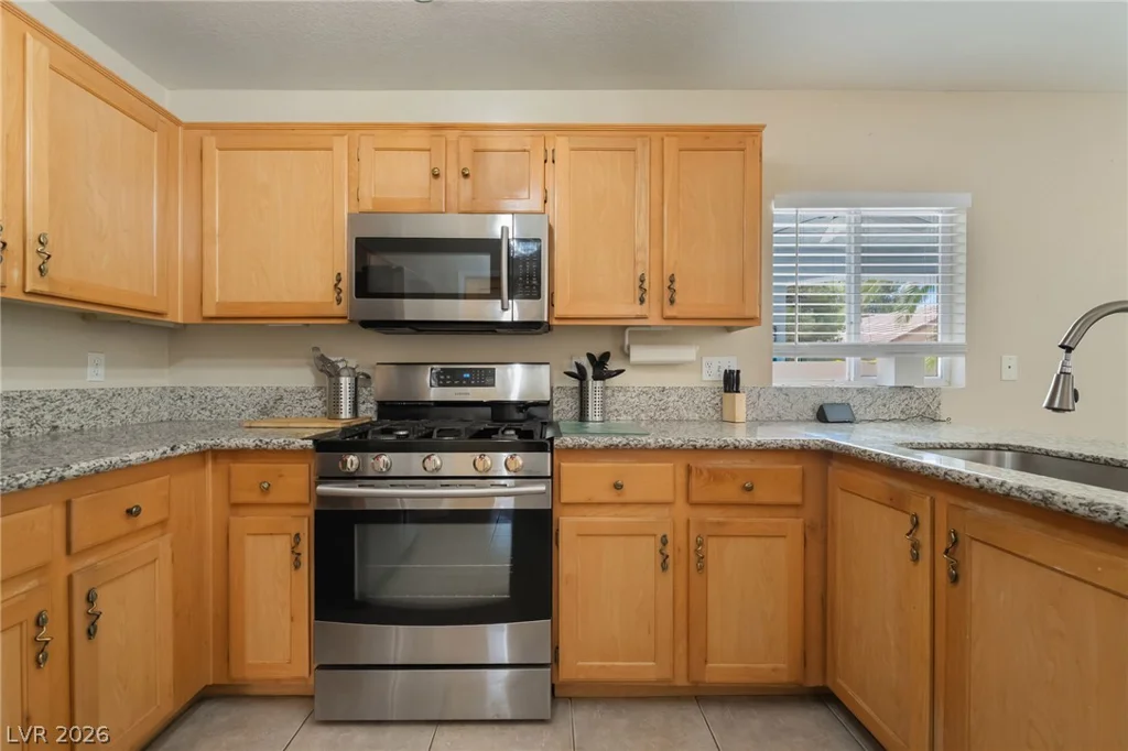 9594 Collinsleap, Las Vegas, NV 89123