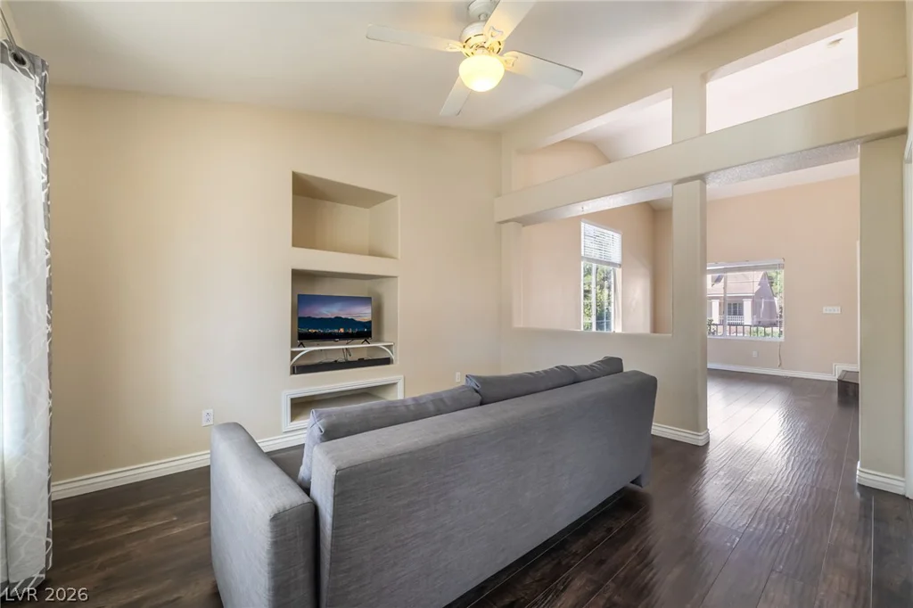 9594 Collinsleap, Las Vegas, NV 89123