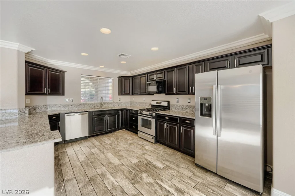 1620 Blooming Rose, Las Vegas, NV 89144