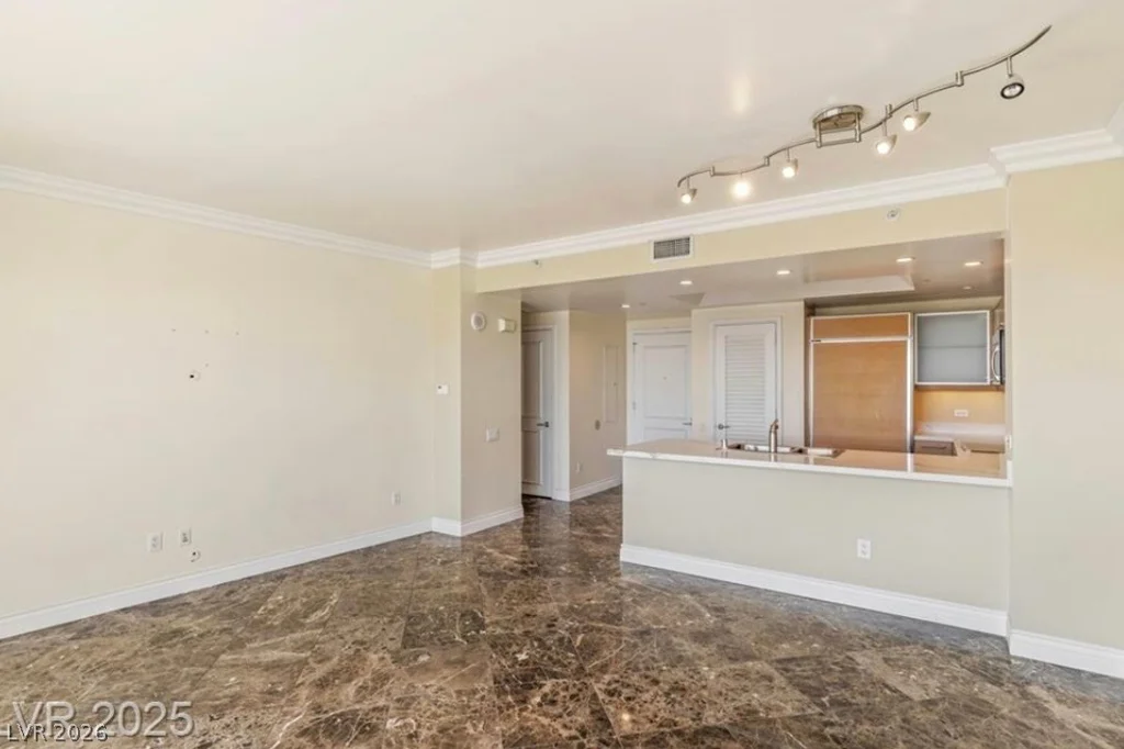 322 Karen, Las Vegas, NV 89109