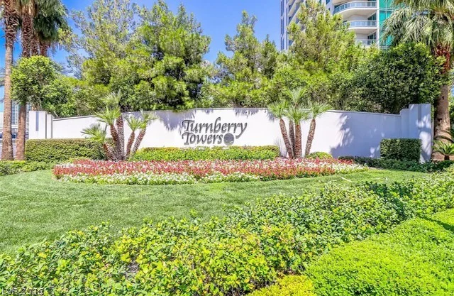 322 Karen, Las Vegas, NV 89109
