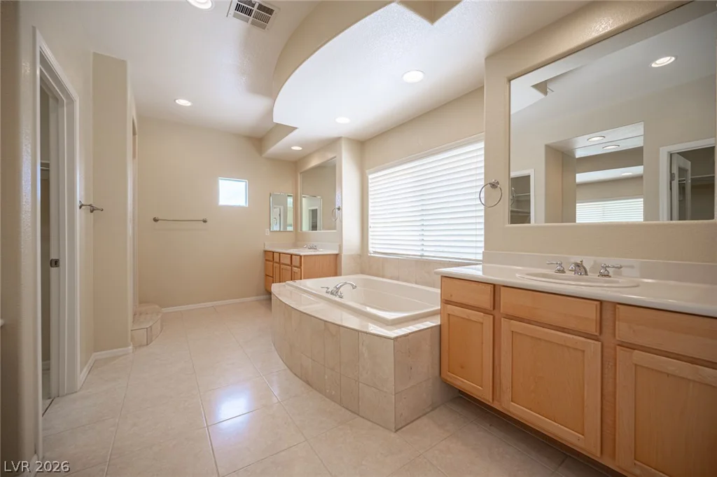 2885 Barrow Downs, Las Vegas, NV 89135