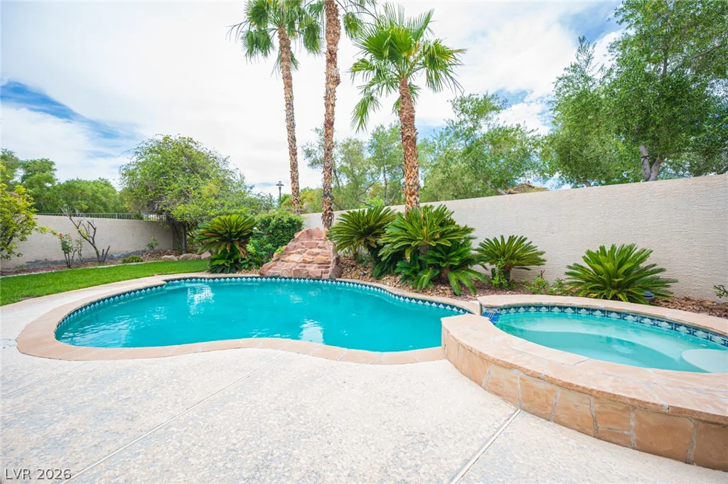 2885 Barrow Downs, Las Vegas, NV 89135