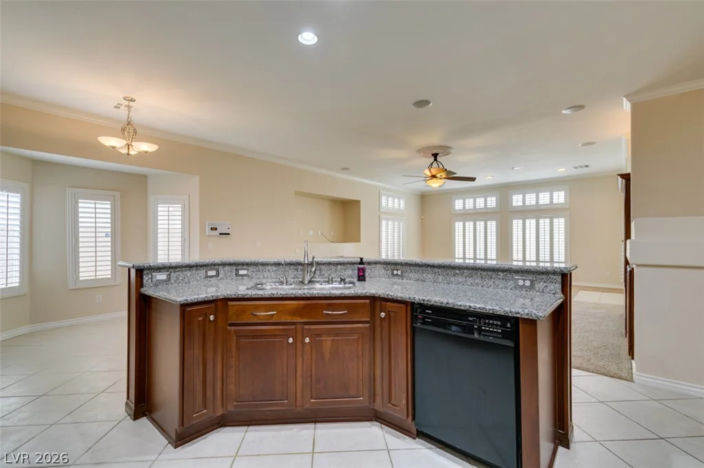 9725 Diablo, Las Vegas, NV 89148