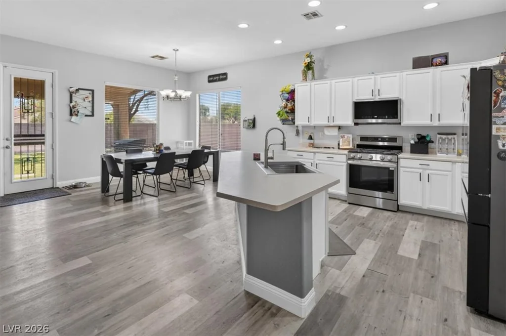 7116 Painted Paradise, Las Vegas, NV 89131
