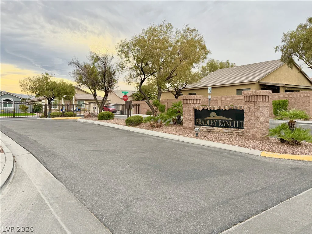 7116 Painted Paradise, Las Vegas, NV 89131